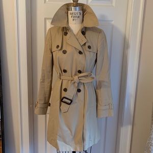 Women’s khaki J. Crew classic trench coat